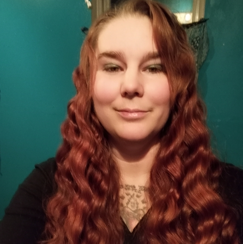 Meet your Posher, Stephanie - Picture 9 of 11